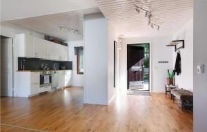 3 Bedroom Stunning Home In Borgholm