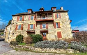 Maisons de vacances Stunning Home In Castelnau D Mandailles With Outdoor Swimming Pool, Wifi And 4 Bedrooms : photos des chambres