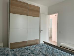 Bardolino Lake Apartments