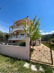 Villa Palma - Pachis