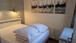 Appartements Cap coz 5 pers., plage piscine et jardin : Appartement 1 Chambre