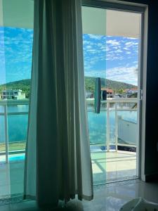 CASA BEIRA CANAL OGIVA- Condomínio de 4 casas EXCELENTE PARA TEMPORADA!