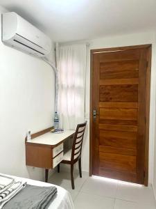 Quarto c Banheiro próximo a Praia da Barra da Tijuca