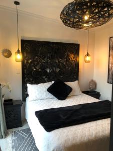 Luxury Farm Escape Tiny Home New Plymouth-Egmont Village