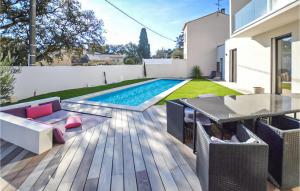 Maisons de vacances Beautiful Home In Castelnau-le-lez With Outdoor Swimming Pool, Wifi And 4 Bedrooms : photos des chambres