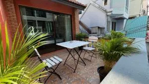 Patong Sea U - Ban Dong Kham