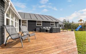 Nice Home In Hemmet With Kitchen