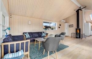 Nice Home In Hemmet With Kitchen