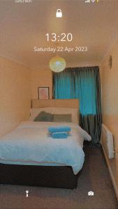 Lovely 2 Bed FlatApt in East London- Nice Estate.