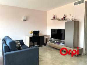 Appartement lumineux proche plages et centre-ville avec clim, balcons et parking inclus - FR-1-647-18