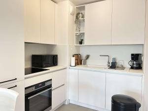 **Sainte-Maxime: Appart Neuf 2 Pièces, Terrasse, Clim, 4 Couchages** - FR-1-226-519