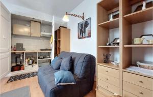 Appartements Nice Apartment In Eu With Wifi And 1 Bedrooms : photos des chambres