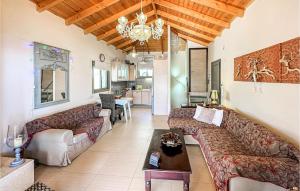 Nice Home In Xiropigado With Wifi