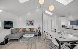 Three-Bedroom Holiday Home In Otterup