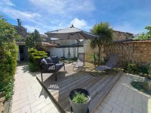 Villa des Thermes, St Jean d'Angély - Courcelles