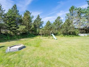 10 person holiday home in Blåvand