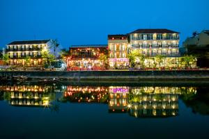 Hoi An Riverland Villa - Hoi An Center