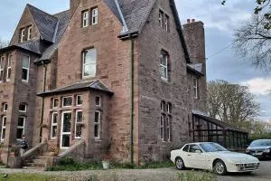 Eta's Manor @ Brooklands - Aspatria