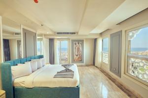 Grand Hotel Port Said