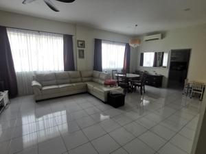 Arcadia Apt