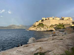 Appartements Appartement Thomaia : photos des chambres