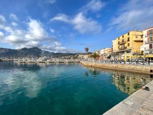 Appartements Appartement Thomaia : photos des chambres