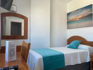 Single Room room in Hotel Brisa