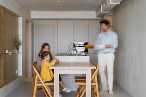 Completamente reformado con vistas al mar y piscina