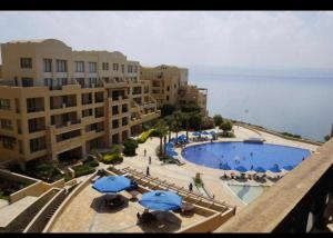 Dead Sea view Elite apartment Samara Resort traveler award 2024