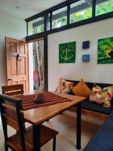 El Habita CASA SHAKO