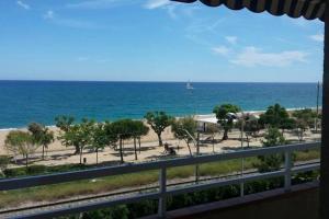 New! Fantastic apartament in front of the sea!