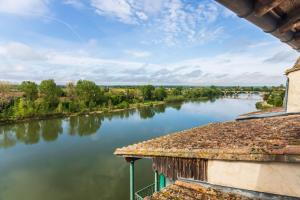 Hotels HOTEL restaurant COTE GARONNE le BALCON DES DAMES - Tonneins Marmande Agen - chambres climatisees : photos des chambres