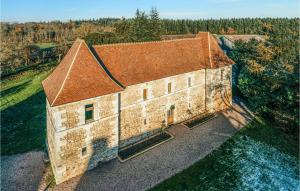 Maisons de vacances Nice Home In Le Mesnil-jourdain With Kitchen : photos des chambres