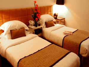 Hotel Palace Heights