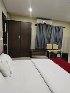 Kottavathil Hotel
