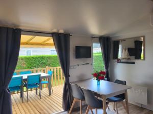 Campings Mobil-home a Lattes : photos des chambres