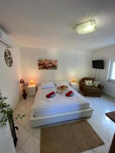 Apartments and Rooms Pavla 