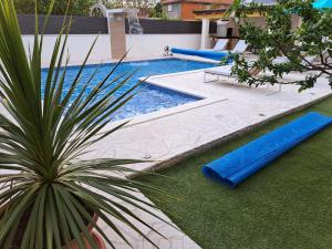 VILLA ENJOY LUX private heated pool in Split