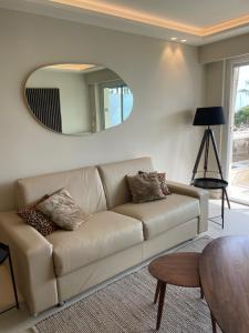 Appartement Rottaro luxueux 2 ch 2 sdb face à la mer