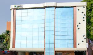 Treebo Love Shore Residency, Near Lakeshore Hospital