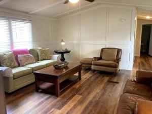 Beaufort SC New Renovation, Close to Parris Island, Historic Downtown, Beautiful Beaches, Sleeps 8