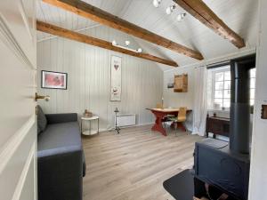 Idyllic small farm appartment