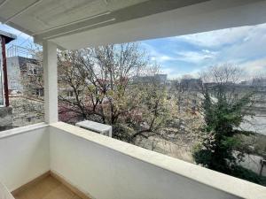 GlassRoom- Самостоятелна стая Private room