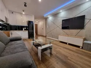Nowoczesny Apartament DeLux z osobną sypialnią - Klimatyzacja - Parking - HK Apartaments Kielce - Piekoszów
