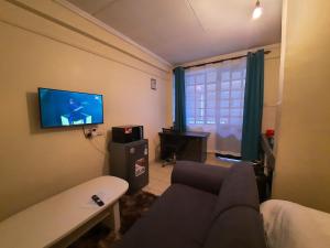 The Glam studio apartment Kinoo, FREE PARKING,NETFLIX Available