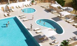 Mobil-home dans camping 4*