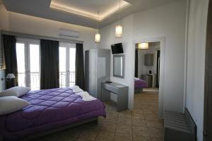 Two-Bedroom Suite with Sea View