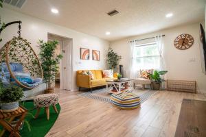 Solar Heated Pool Paradise5mins 2 Beachgamesbbq - Ubytování bez kategorie ve městě Largo