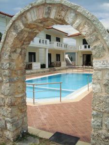 Kourtis