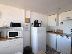 Charmant Duplex Climatisé, 2 Pièces avec Mezzanine, Parking et Terrasse, Proche Mer et Commerces - FR-1-307-235